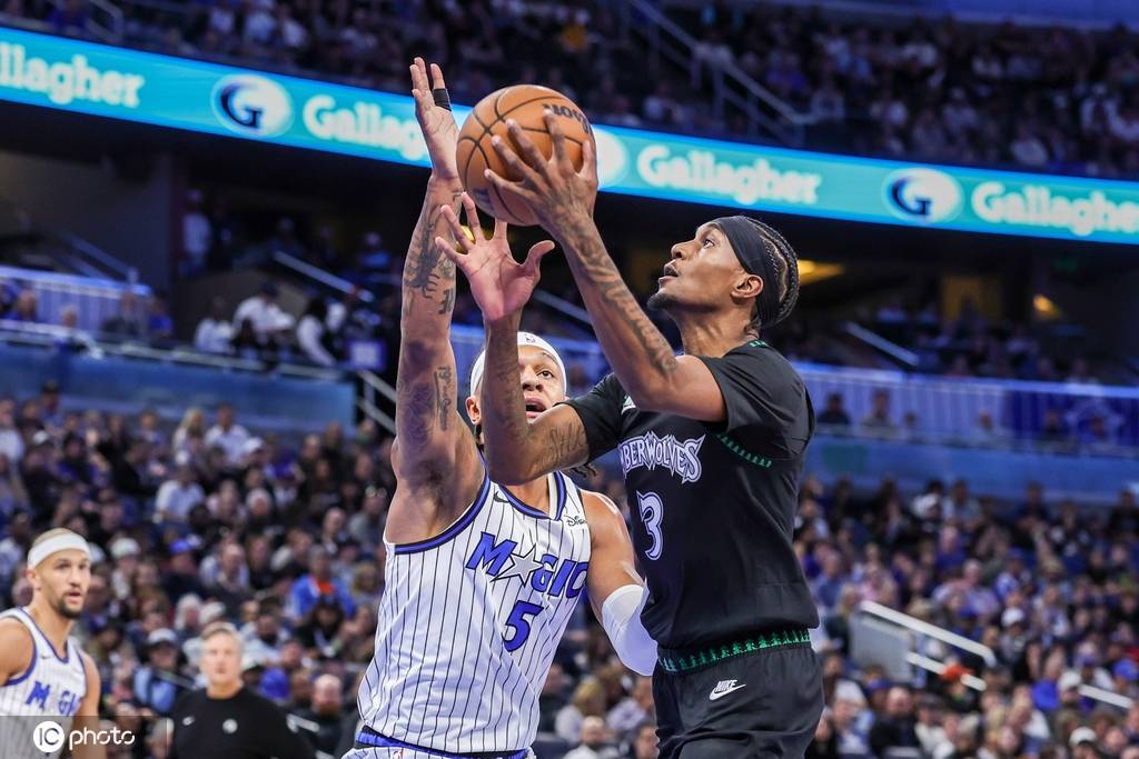 班凯罗20分香农空砍33分 魔术击败森林狼4连胜